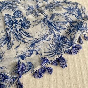 J. McLaughlin Heron Toile Scarf